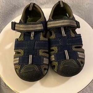 Pediped blue and green sandals size 22 in EU US size is 6-6.5